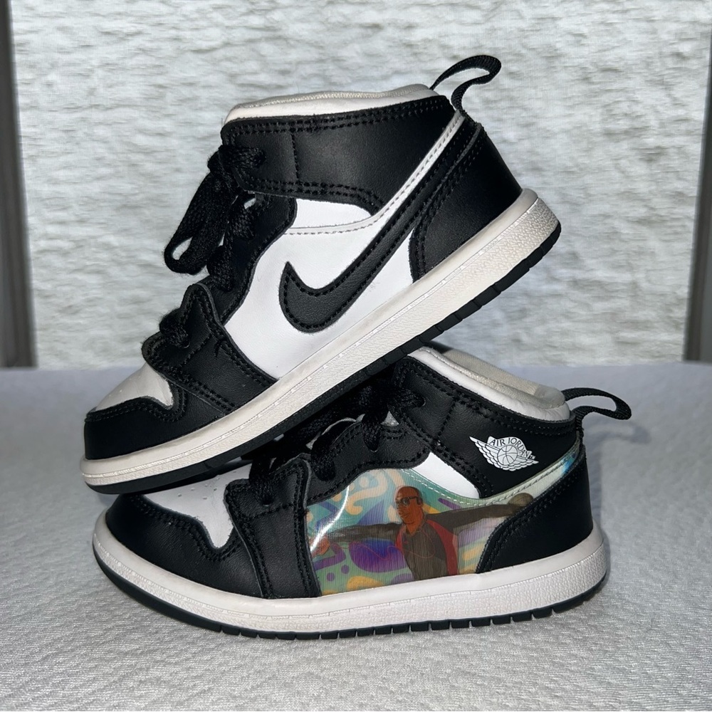 Air Jordan 1 Mid ‘Hologram’, Size 9C